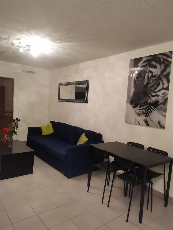 Appartement Design Proche Des Grand Axes Marseille
