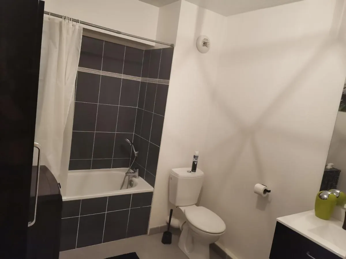 Appartement Design Proche Des Grand Axes Marseille 0*,