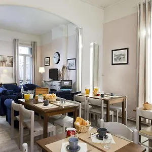  Hotell Sylvabelle