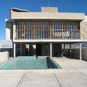 3* Hotell Le Corbusier